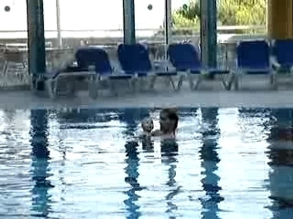 nage a la piscine
