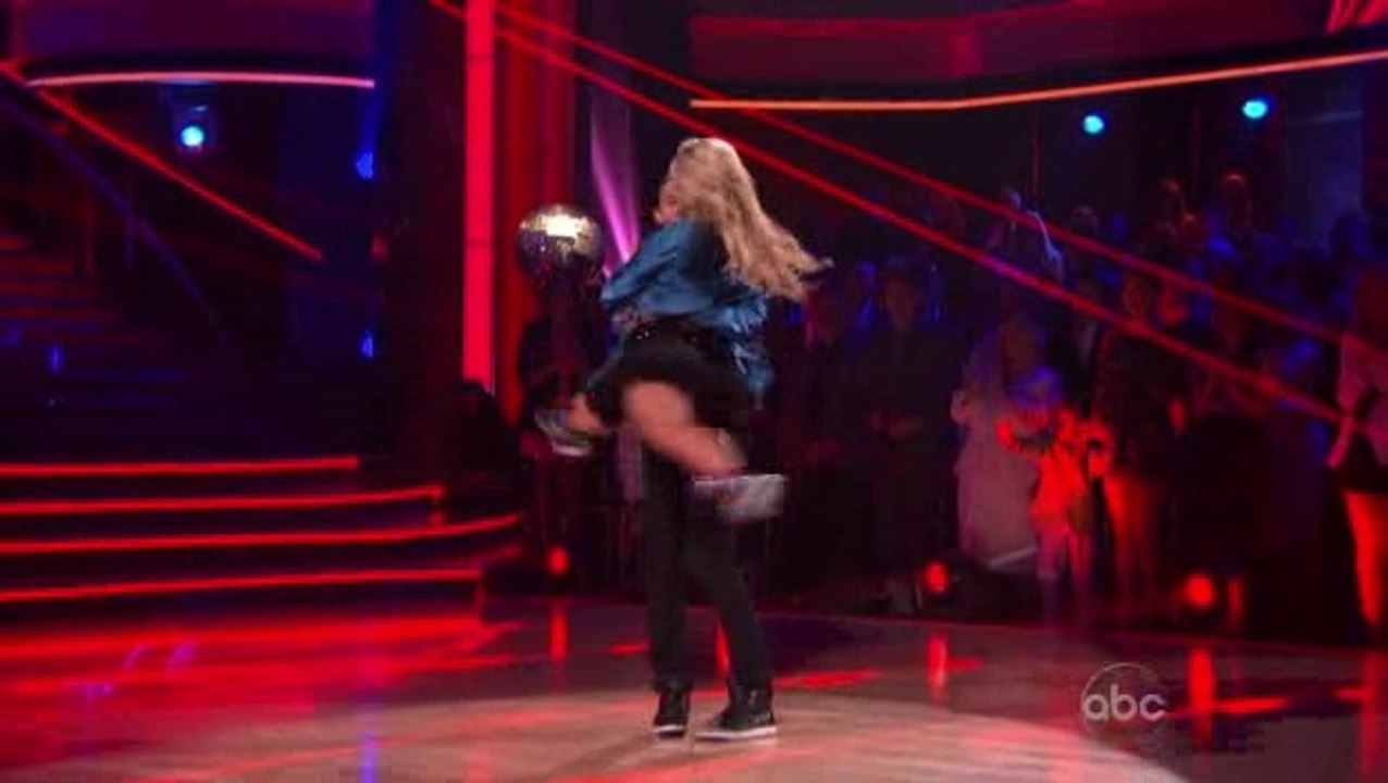 Roshon Fegan & Chelsie Hightower - Freestyle - Finale