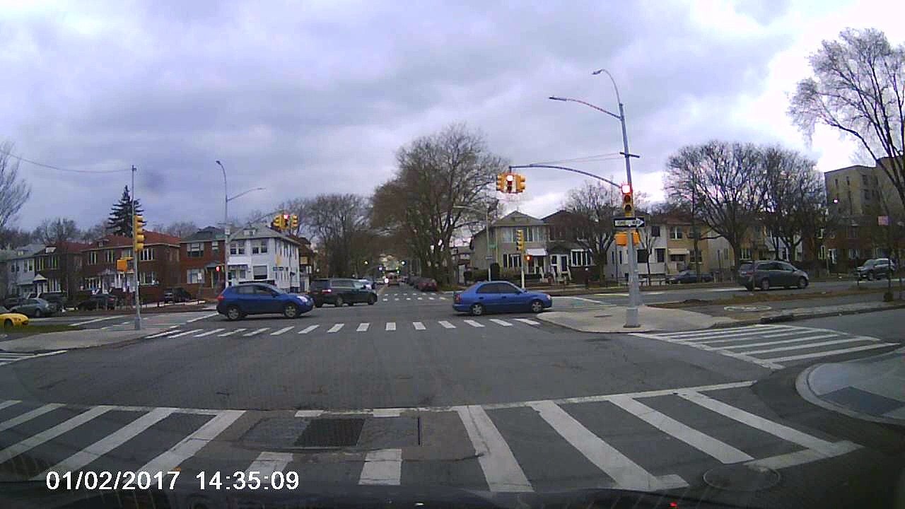 Guy Does Donuts at a Red Light