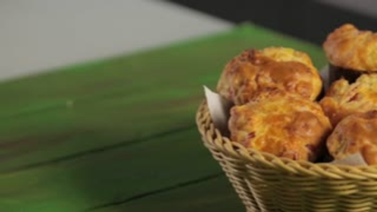 Moist And Cheesy Ham And Pineapple Muffins