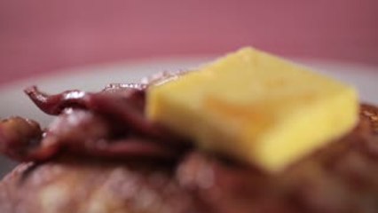 Perfect Bacon Pancakes