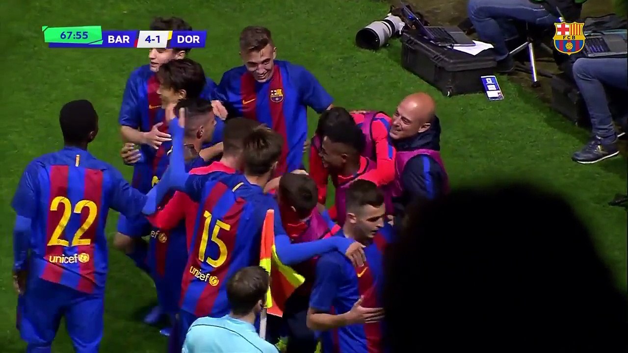 Le but splendide de Jordi Mboula, pépite du Barça !