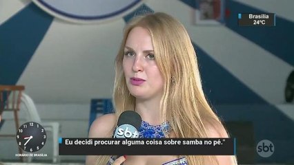 Jovem russa vai ser passista da Portela no Carnaval deste ano