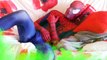 Spiderman y la Policía vs Harley Quinn w/ Rosa Spidergirl Médico y Congelados Tarta de Cara vs hombre Lobo