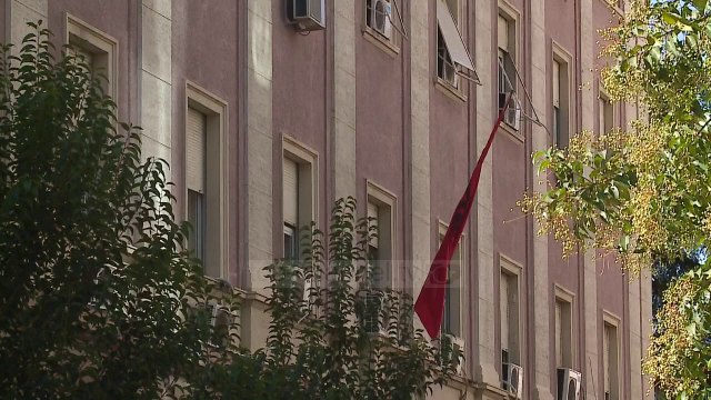 Vetting-u, të enjten vendimi i Gjykatës Kushtetuese - Top Channel Albania - News - Lajme