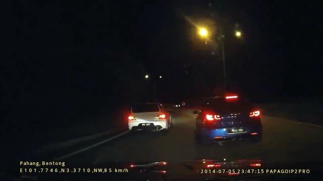 Evo X vs Evo IX insane street race!