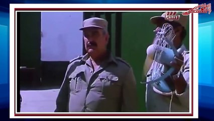 الشيخ وجدي غنيم- الجيش المصري هو حزب الشيطان المذكور في القرآن وعلى ضباطه جمع البيض من تحت الفراخ(٥)