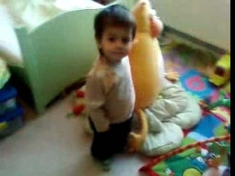 Liee 3 mois et Tibo 29 mois