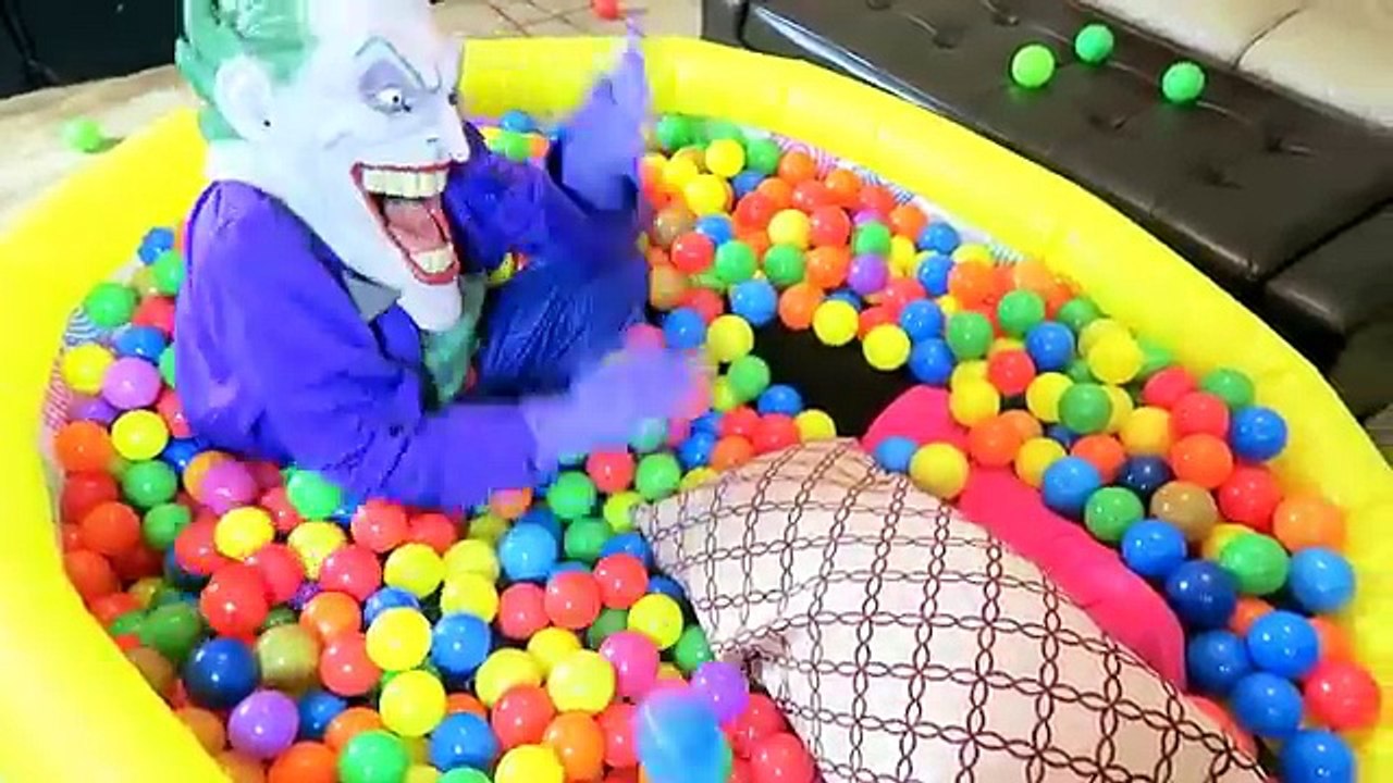 Spiderman vs Frozen Elsa vs Joker Girl - Sumo Wrestling - Funny Superheroes - Disney Princ