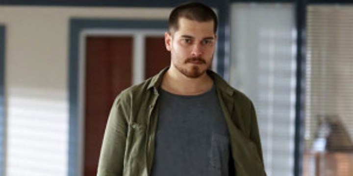 Çağatay Ulusoy, Duygu Sarışın'la Aşk Yaşıyor