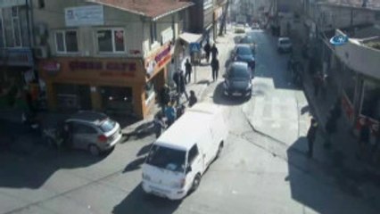 Gaziosmanpaşa'da Kahvehane Baskını Kameraya Yansıdı