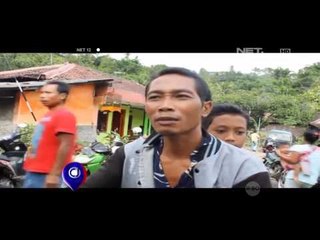 Скачать видео: Jembatan di Nganjuk, Jawa Timure Ambruk Diterjang Banjir - NET12