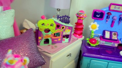 Bad Baby Doctor Kenzie needle in BUTT! Toy Freaks Out!-_R6OL9Oh0wY