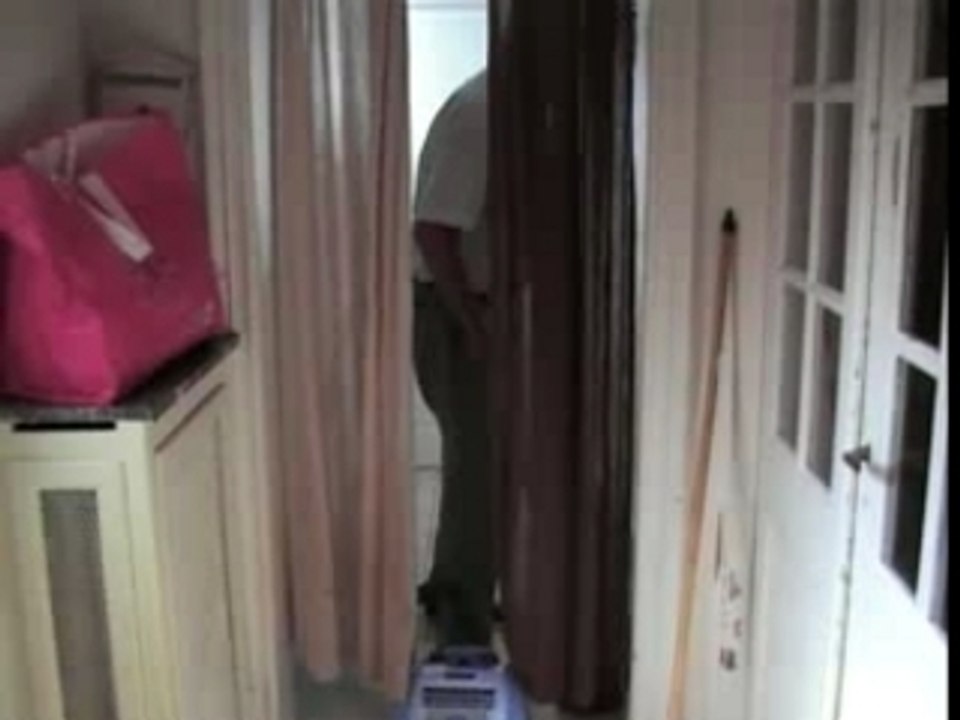 MOV004