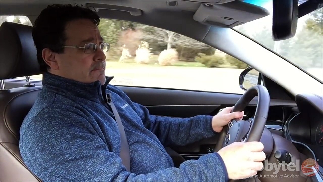 2017 Kia Cadenza Limited Test Drive Video Review-dhZ_b8255bs