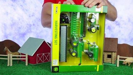John Deere Tractor Box Set with Toy Scouts-UL-fWum0g7w