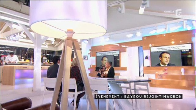 Mariage pour tous : Christiane Taubira répond aux déclarations d'Emmanuel Macron dans C à vous - Vidéo