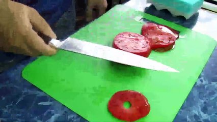 Kağıt Kadar Ince Dilimler Kesen Dünya'nın En Keskin Bıçağı