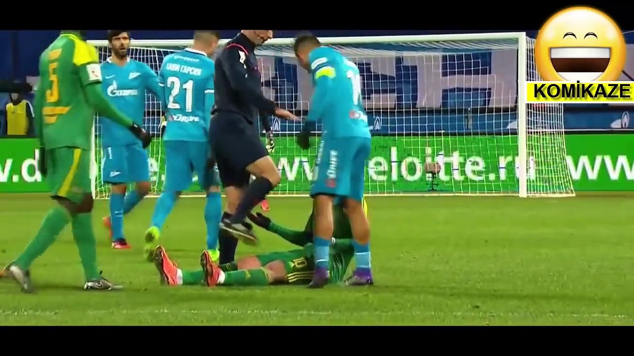 Futbolda Komik Anlar  Failler, Kazalar, Komik Hatalar