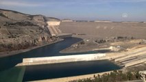 Atatürk Baraj Gölü Kirlilikten Kurtarılıyor
