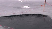 Derya Can'dan Buz Altında Yeni Dünya Rekoru