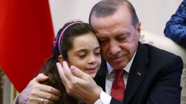 Bana Alabed takohet me presidentin Erdogan - Top Channel Albania - News - Lajme