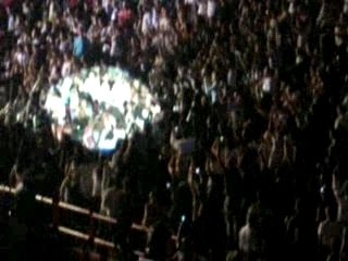 Gwen Stefani at Bercy 07 🎤