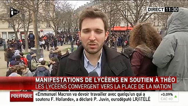 Plusieurs centaines de lycéens parisiens sont réunis sur la Place de la Nation pour une manifestation