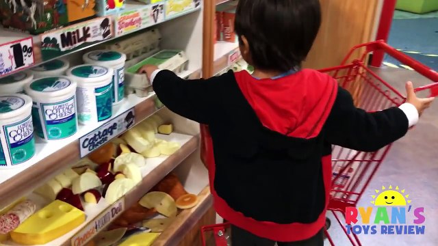 CHILDREN'S MUSEUM Pretend Play! Family Fun for Kids Indoor Play Area Children Activities-E-3R6pZxX8Q