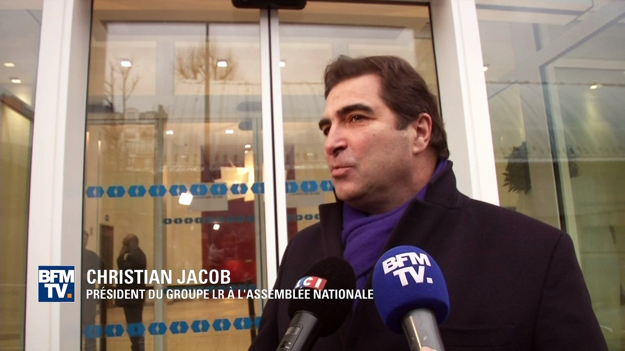 La droite moque le choix de Bayrou de s’allier à Macron