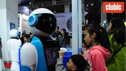 La Chine déploie des robots officiers de police
