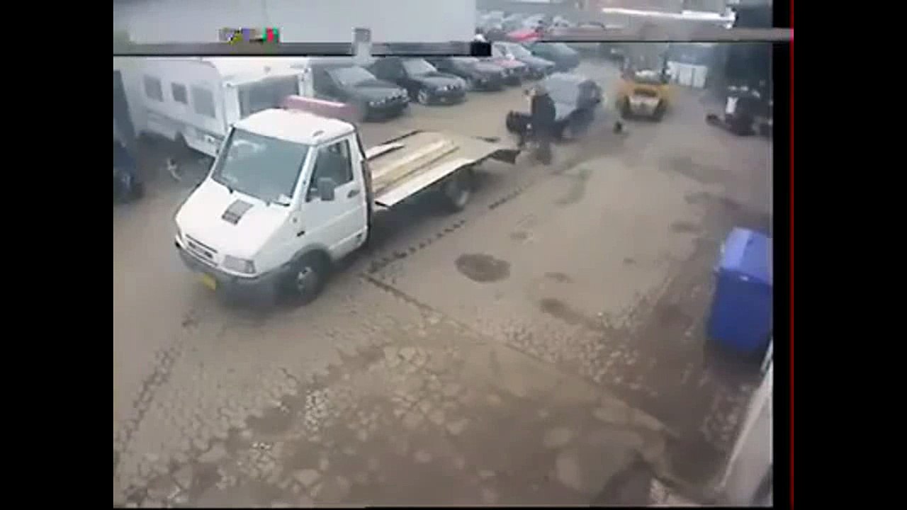 How not to load a car...