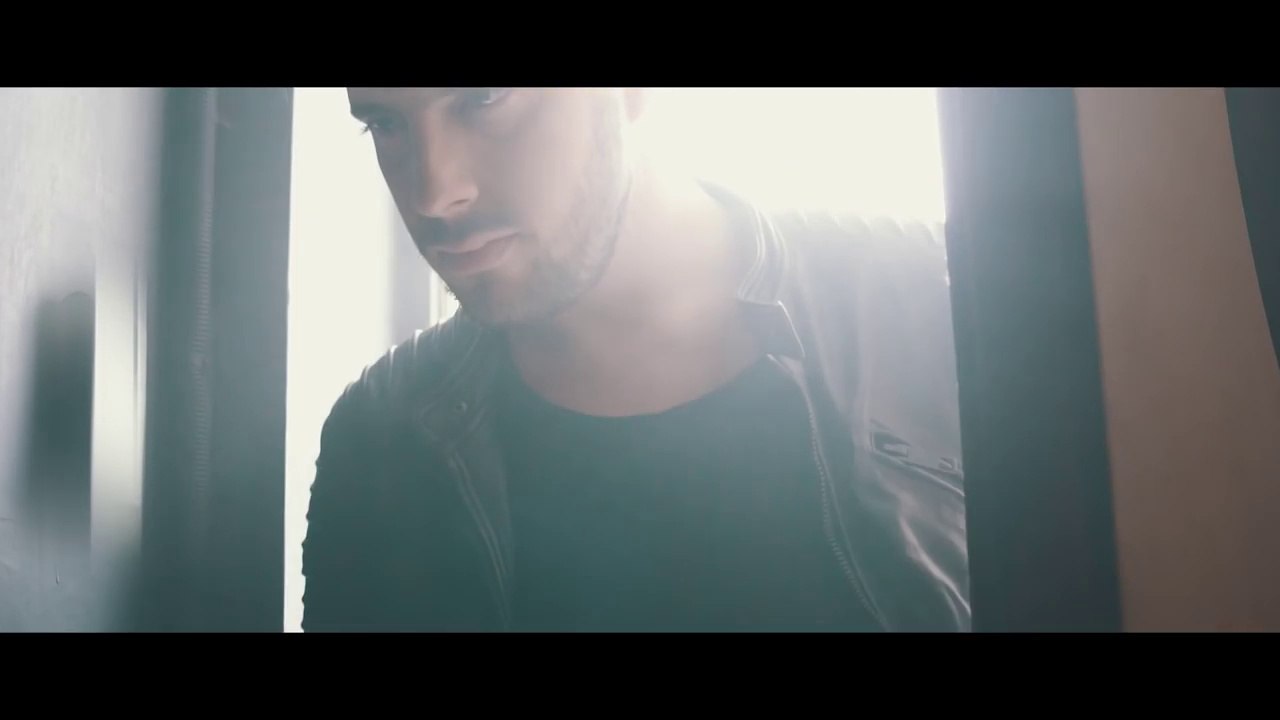 ΚΝ| Κωνσταντίνος Νάζης - Εγκεφαλικά | (Official ᴴᴰvideo clip)  Greek- face