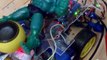 Arduino Robot car is transporting The Incredible Hulk.arduino leonardo,ublox gps,raspberry pi