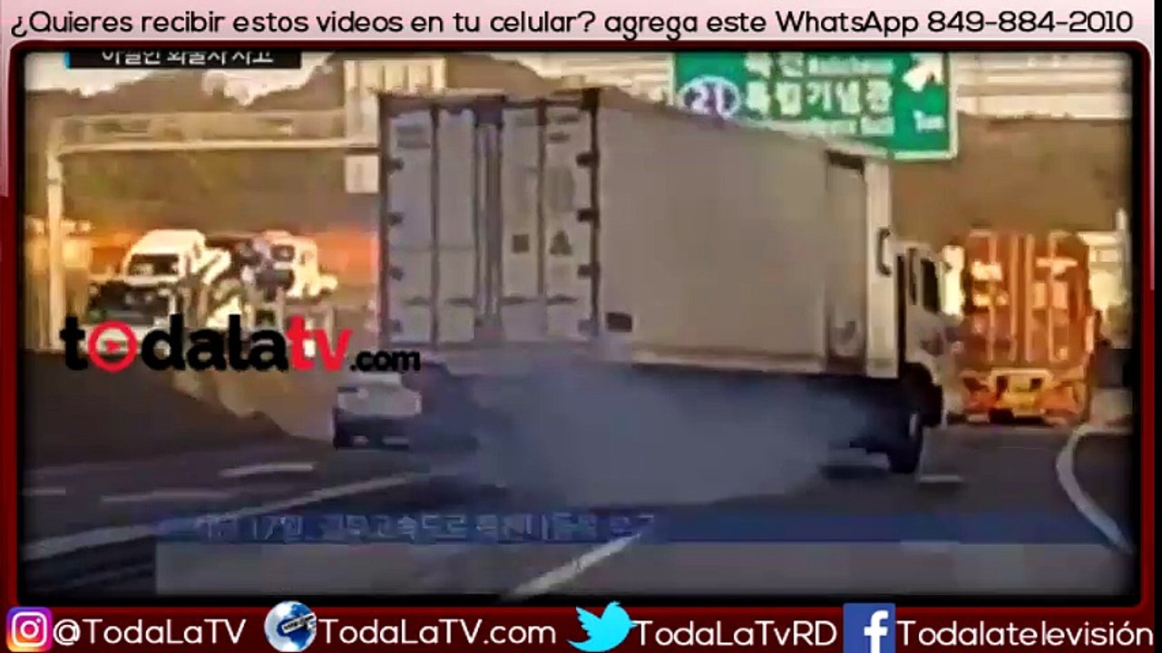 De película Un camión en dos ruedas no se  vuelca de milagro-Video