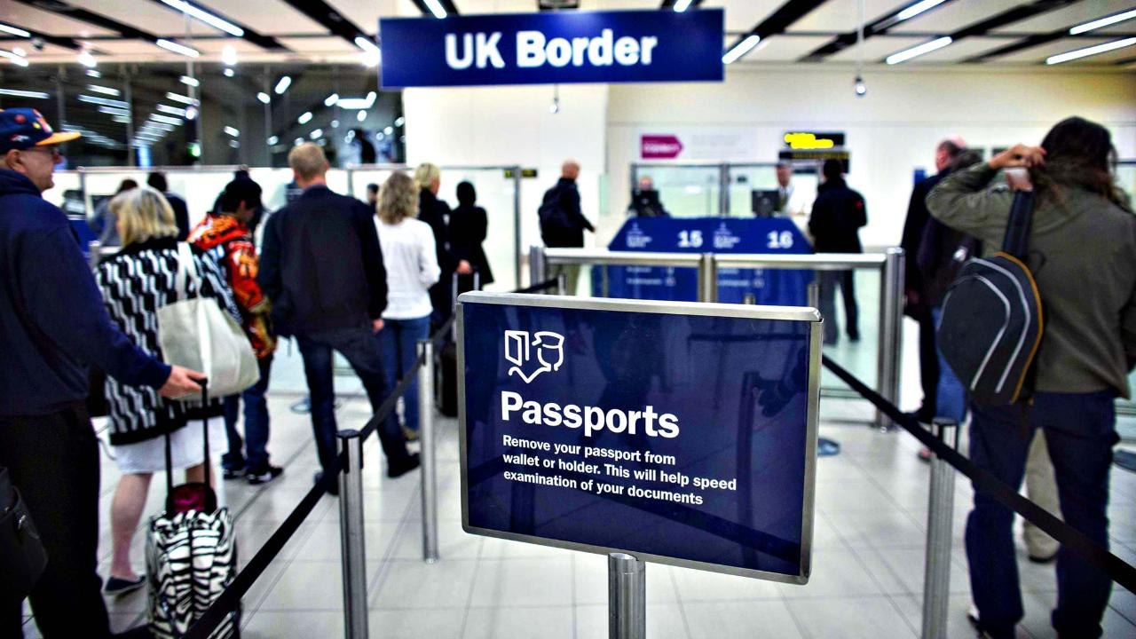UK net migration has fallen