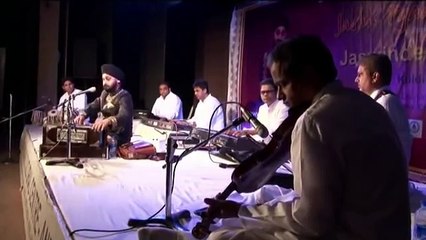 Raaz e Ulfat Chhupa K Dekh Liya..