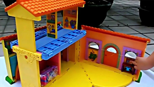 BIGGEST SURPRISE BOX EVER TOY Surprise Egg TOYS DISNEY FROZEN Ride-On Let it Go Wand Elsa