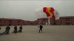 Salto paracaidista de la BRIPAC en el 63 aniversario de la fundación de las Fuerzas Paracaidistas