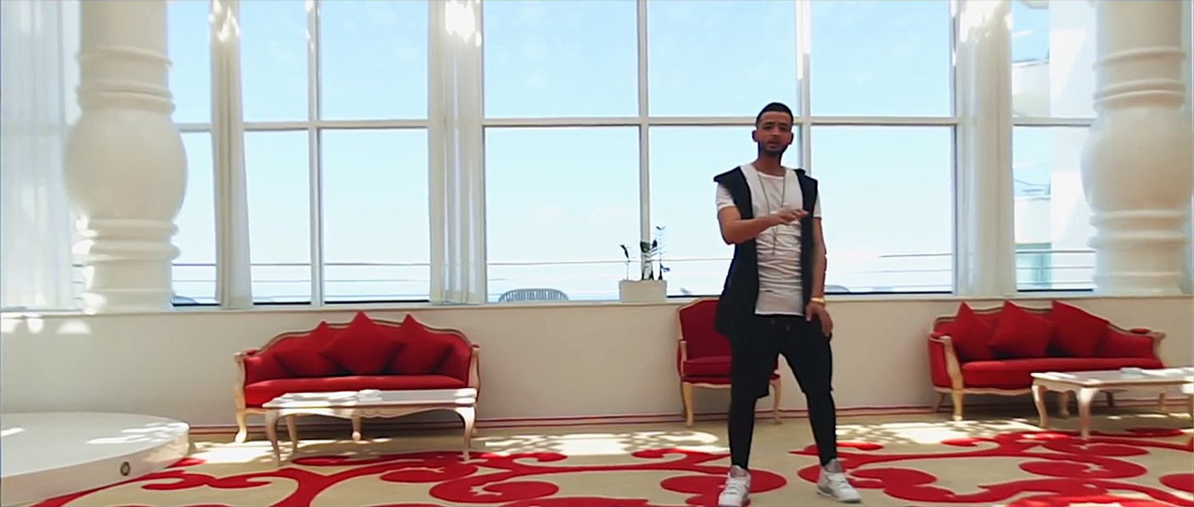 أمين Aminux - #MAKAYEN_MA (حصري فيديو كليب) - (أمين أمينوكس - ماكاين ما (فيديو كليب حصري