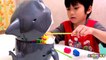 Daddy vs. Toddler SHAKY SHARK - Tabletop games toys for kids game night with daddy playtime skyheart-_A2FrHDBn0E