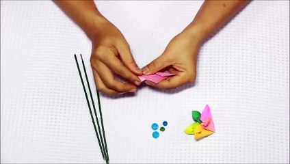 Cách làm hoa anh đào bằng giấy