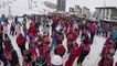 7 Jours Fous au Ski • #2 POUR JODIE QUI S'EST CASSÉ LE BRAS AU SKI • Du ski, de la luge, un sondage-HSnmZLfufI4