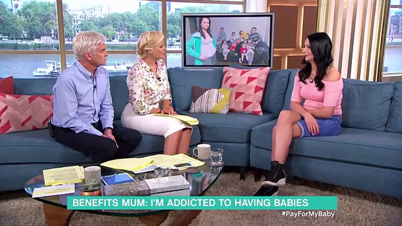 Elle attend son 13e enfant, l’état lui verse plus de 47 000€ d’allocations familiales par an !