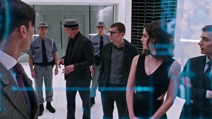 Now You See Me 2 "Best Stealing Scene In The Movie" #CardTrickScene