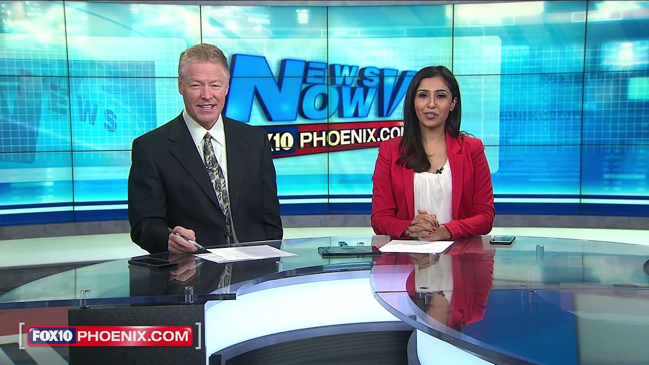 ROBOTS TAKING OUR JOBS  Billionaire and Microsoft Co-Founder Bill Gates Says Robots SHOULD PAY TAXES