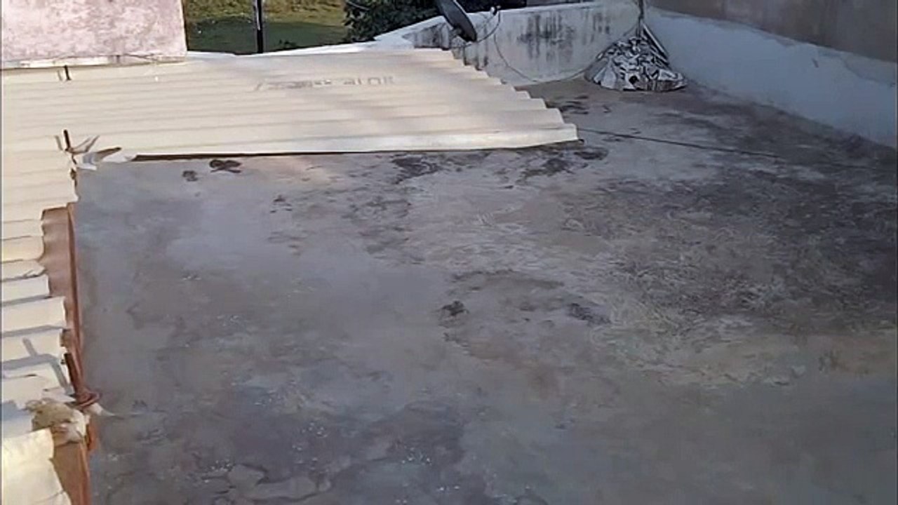 Actual ghost caught on CCTV camera Real unedited ghost caught cctv footage