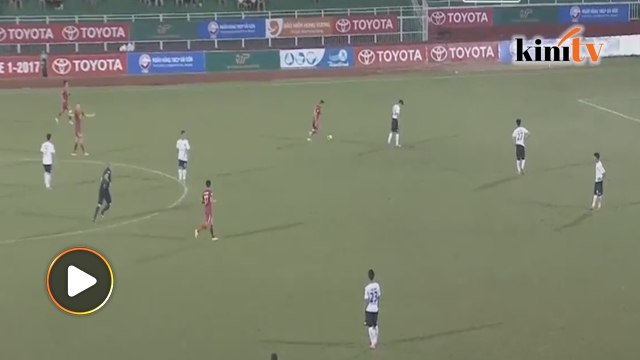 Video: Protes 'Mannequin Challenge' pemain, jurulatih digantung 2,3 tahun