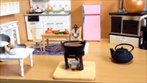 Omurice egg rolls cooked by miniature toy Japanese cooking