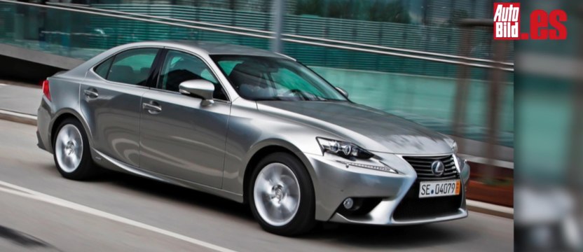 VÍDEO: Cinco virtudes del Lexus IS 300h